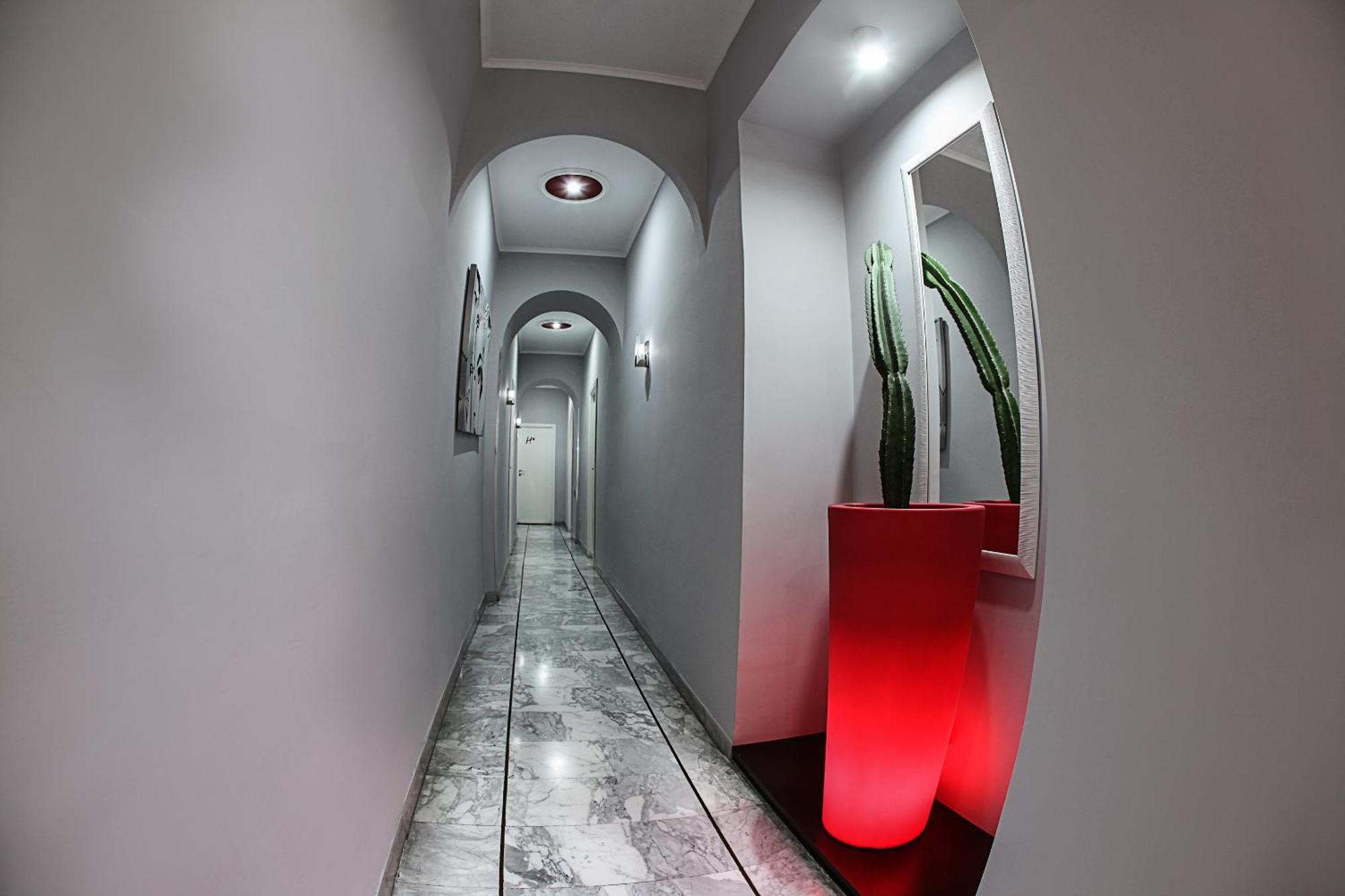 H Boutique 3* Neapel